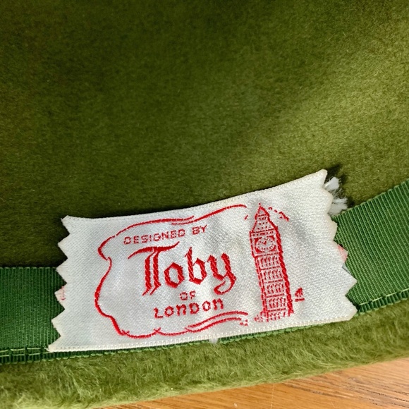 Vintage Original TOBY OF LONDON Hat Green Faux Fur Felt Feather Fedora Style - Picture 9 of 14